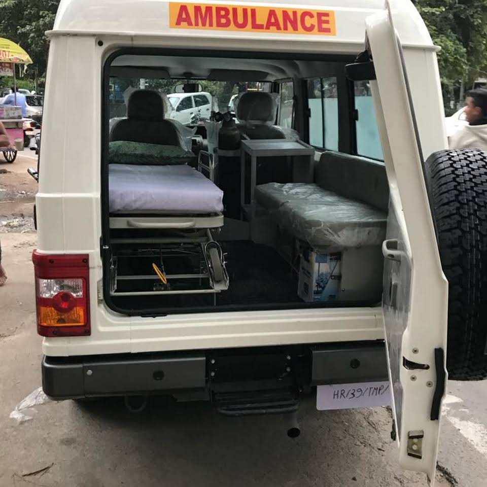 Ambulance service in Delhi